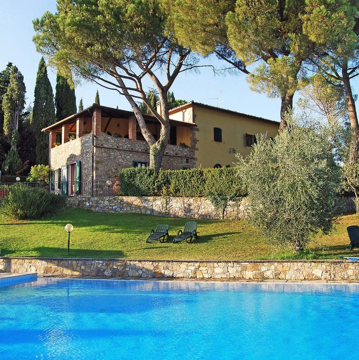 villa giusterna pool